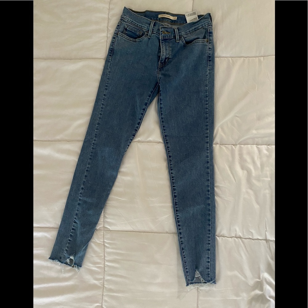 Levi’s 710 Jean